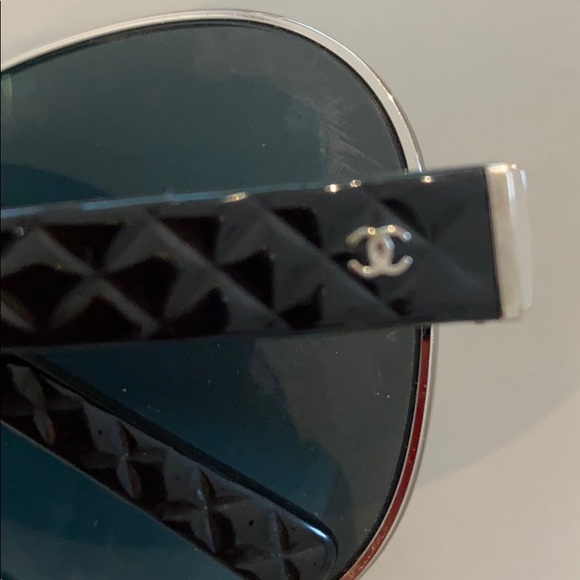 Chanel silver tone frame and quilted CC sunglasses main image 7